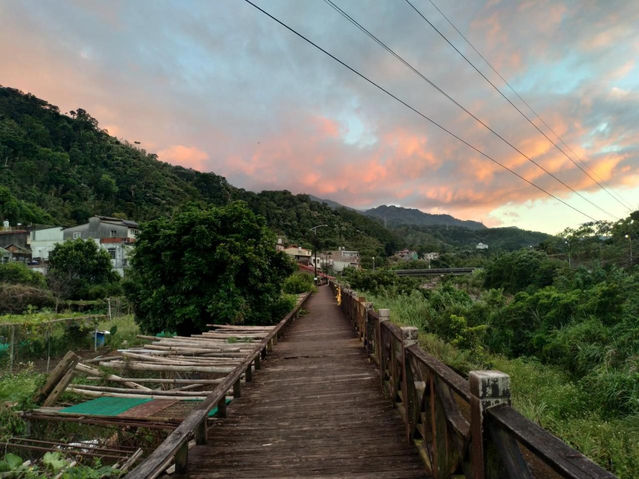 Mountain Lodge Hostel Nam Trang Ngoại thất bức ảnh